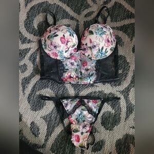 Victoria's Secret Very Sexy collection floral Bustier set 36C/ Medium